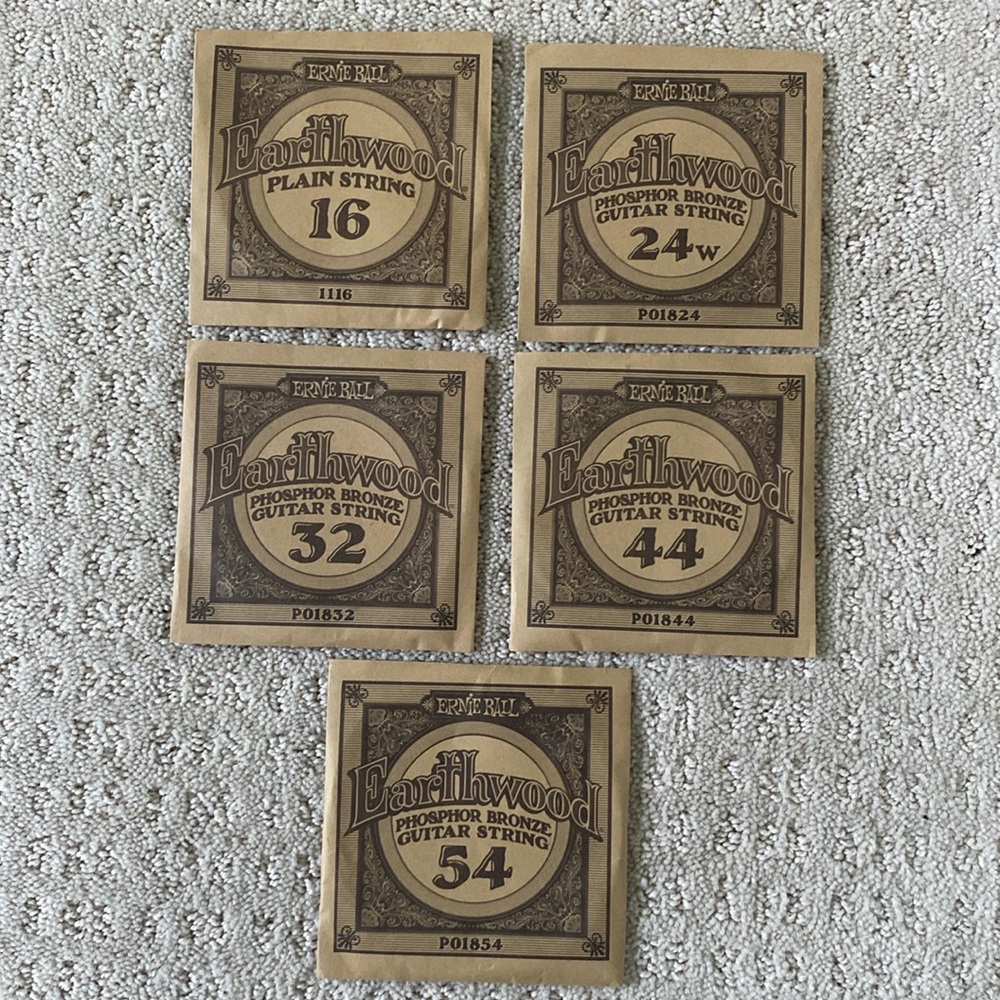 Ernie Ball Earthwood phosphor Bronze Guitar strings